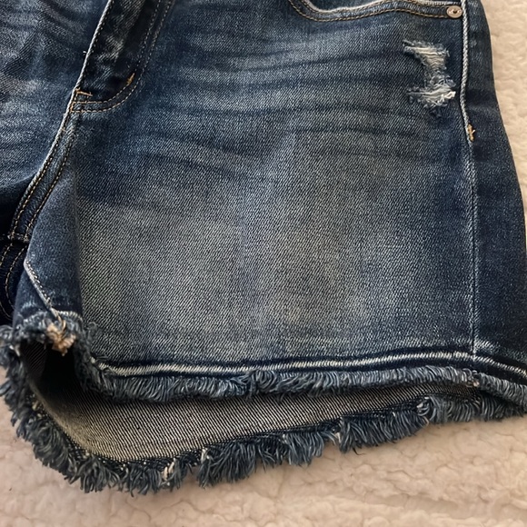 NWT KanCan Midrise Shorts - Picture 12 of 12